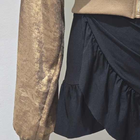 SHEIN Metallic Gold Bomber Jacket - Picture 3 of 4